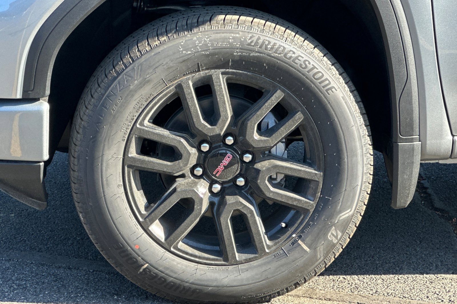 New 2025 GMC Sierra 1500 Elevation image 29