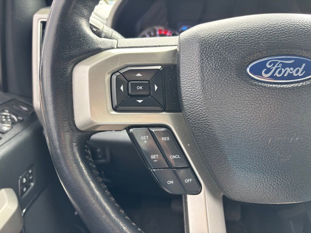 Used 2022 Ford F250 Lariat w/ Tremor Off-Road Package image 31