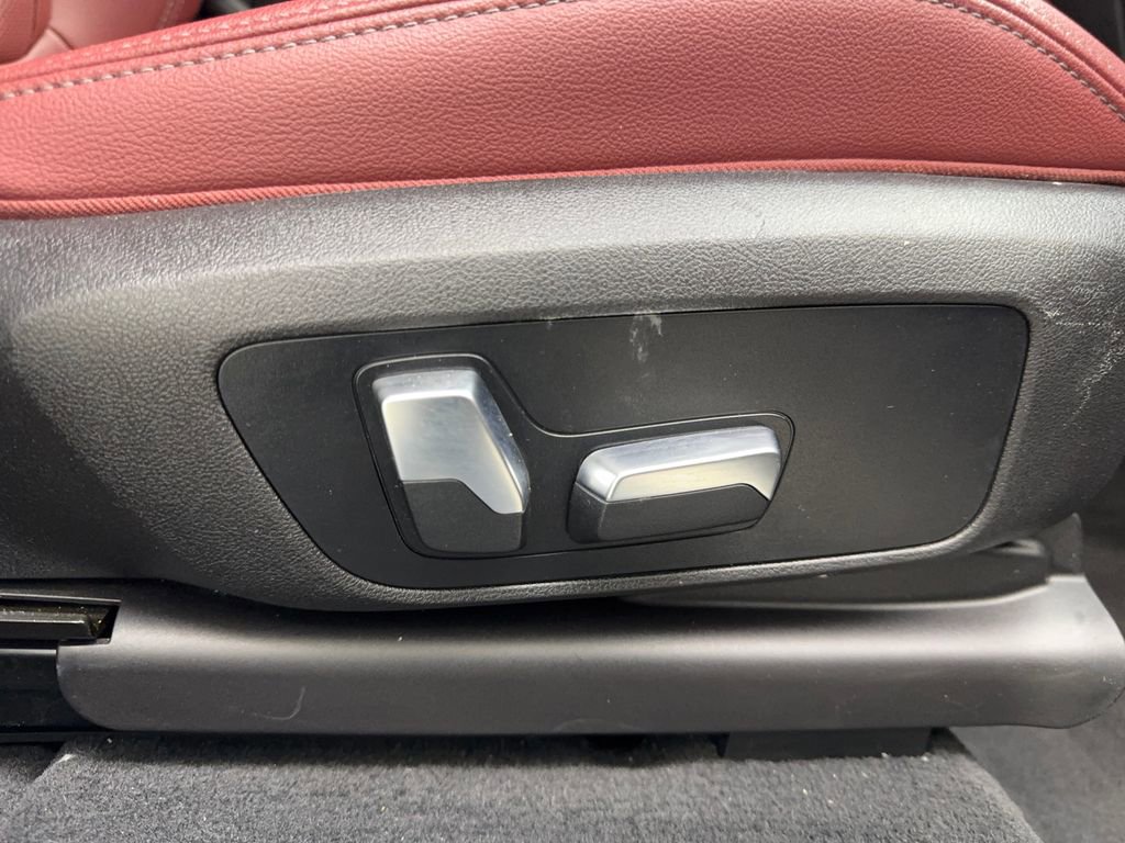 Used 2023 BMW X4 xDrive30i w/ Convenience Package image 47