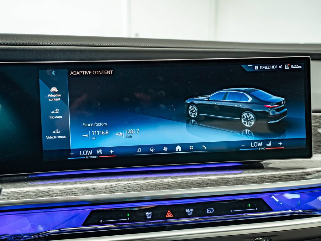 Used 2024 BMW i7 eDrive50 RWD image 25