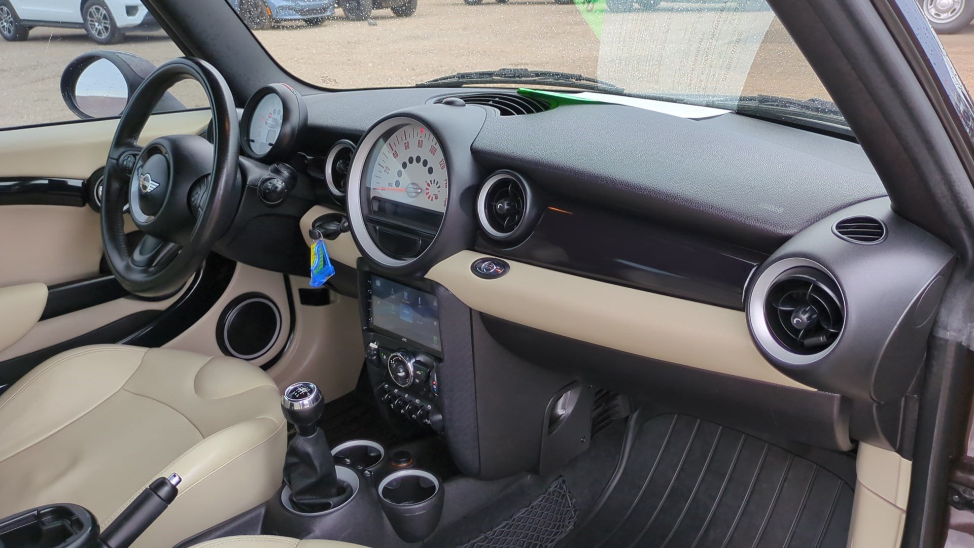Used 2011 MINI Cooper S FWD image 28