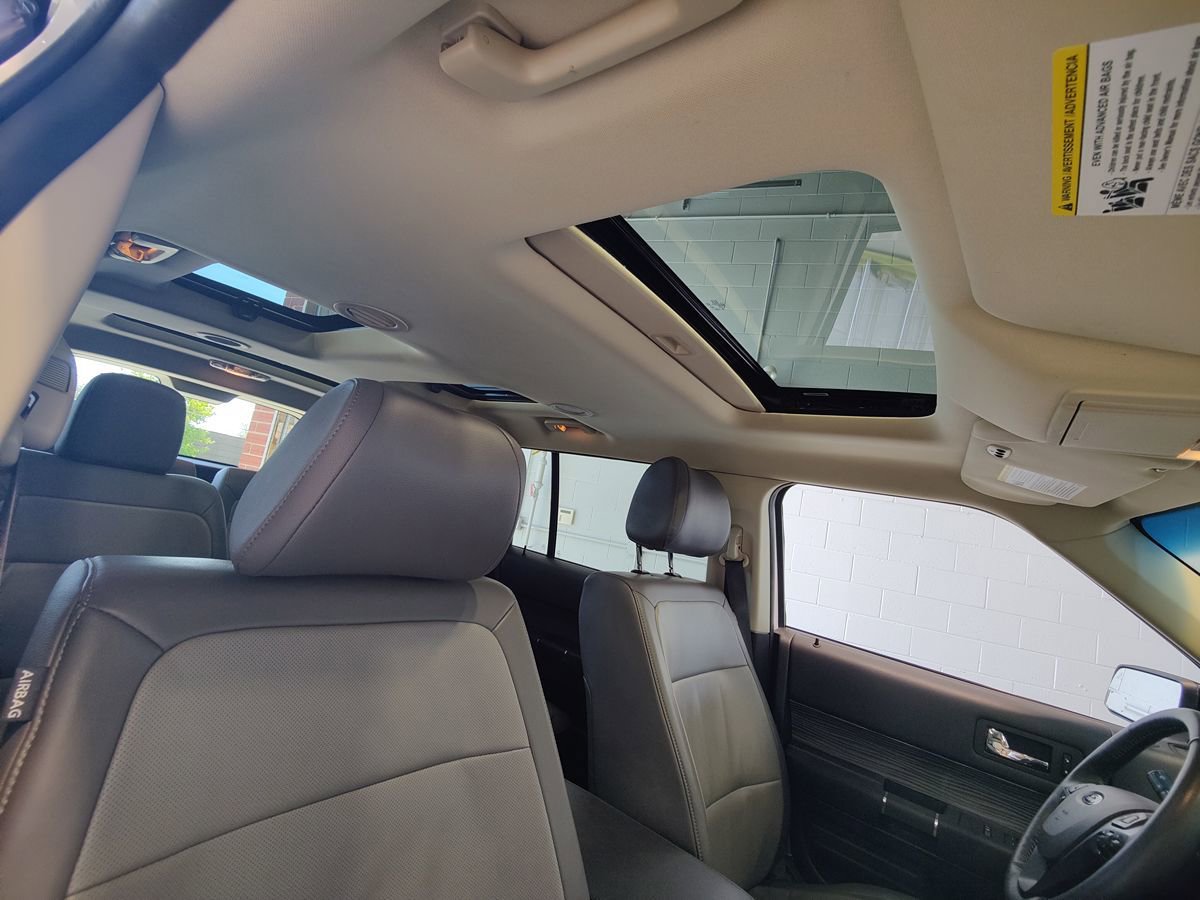 Used 2019 Ford Flex SEL w/ Equipment Group 202A AWD/4WD image 15