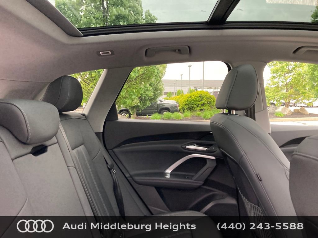 Certified 2025 Audi Q5 Premium Plus w/ Premium Plus AWD/4WD image 25