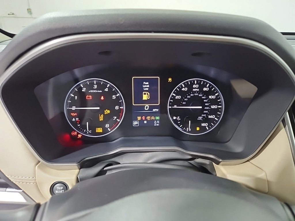 Used 2025 Subaru Outback Limited image 17