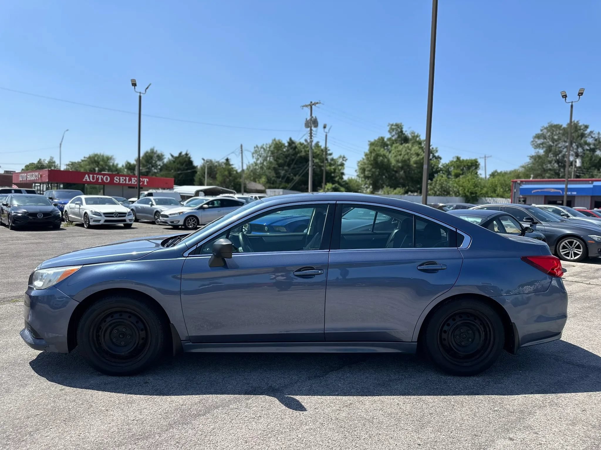 Used 2015 Subaru Legacy 2.5i AWD/4WD image 9