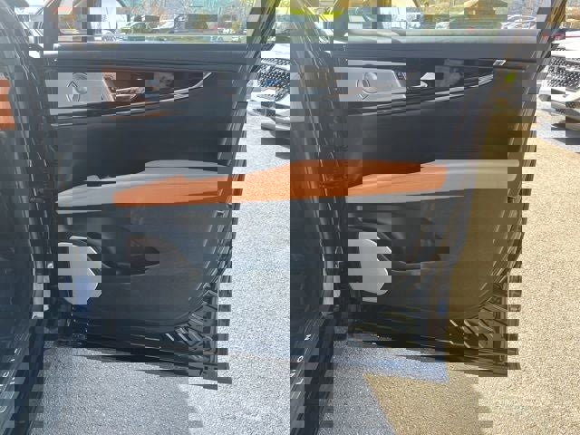 Used 2023 Lincoln Nautilus Black Label image 23