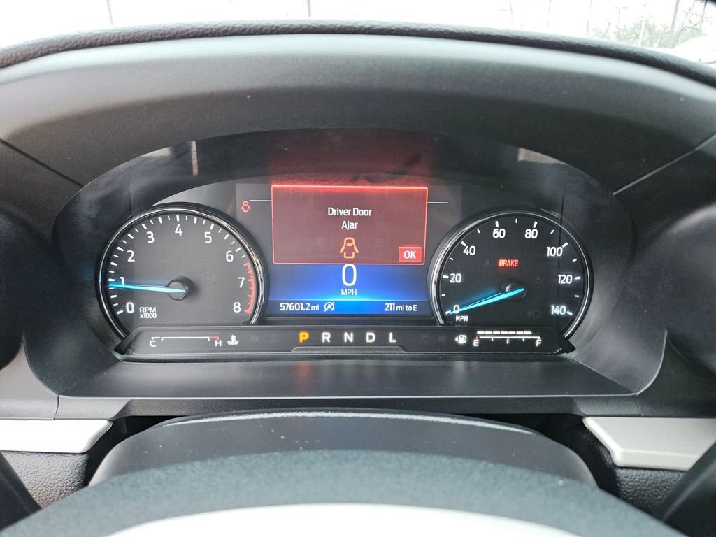 Used 2024 Ford Explorer XLT w/ Equipment Group 202A image 19