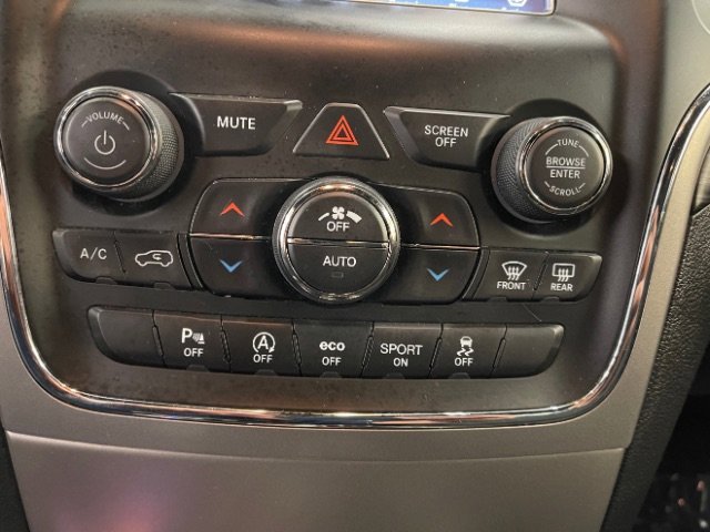 Used 2021 Jeep Grand Cherokee Laredo image 15