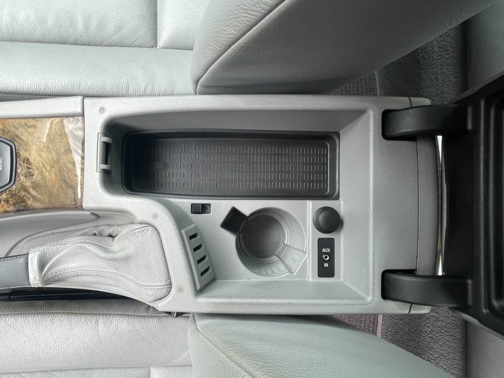 Used 2008 BMW 335xi Coupe image 31