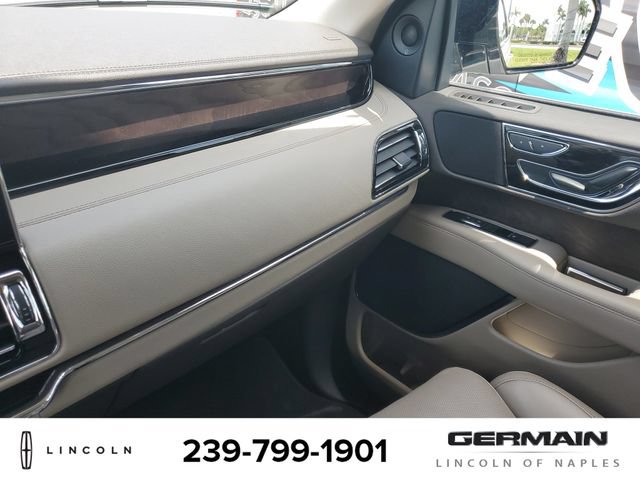 Certified 2024 Lincoln Navigator Premiere AWD/4WD image 36