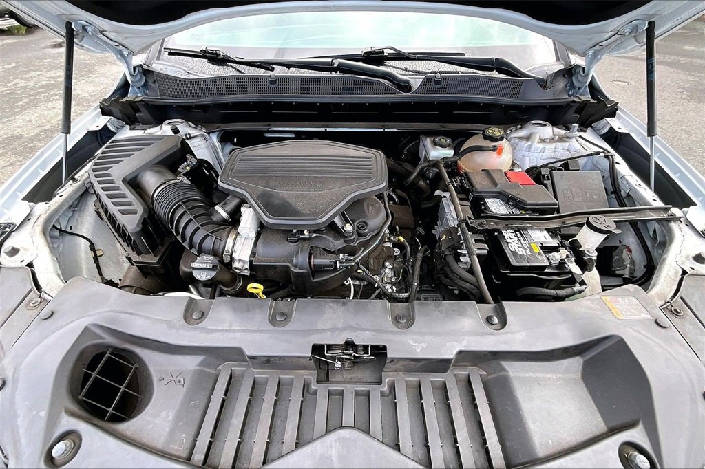 Used 2022 Chevrolet Blazer LT w/ Midnight/Sport Edition image 9