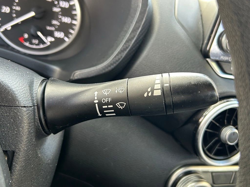 Used 2020 Nissan Sentra S image 40