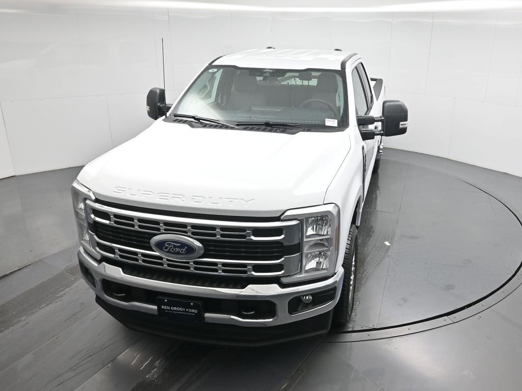 New 2026 Ford F350 XLT image 35