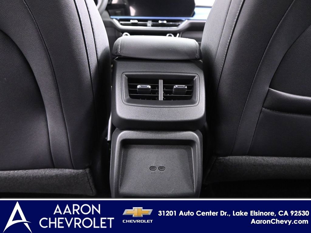 New 2026 Chevrolet Equinox EV LT w/ LPO, Blackout Package image 27