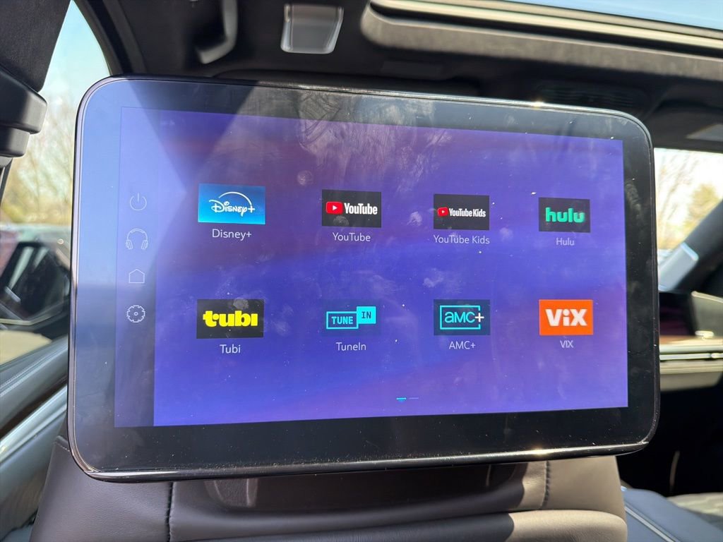 Used 2025 Cadillac Escalade ESV Sport Platinum image 36