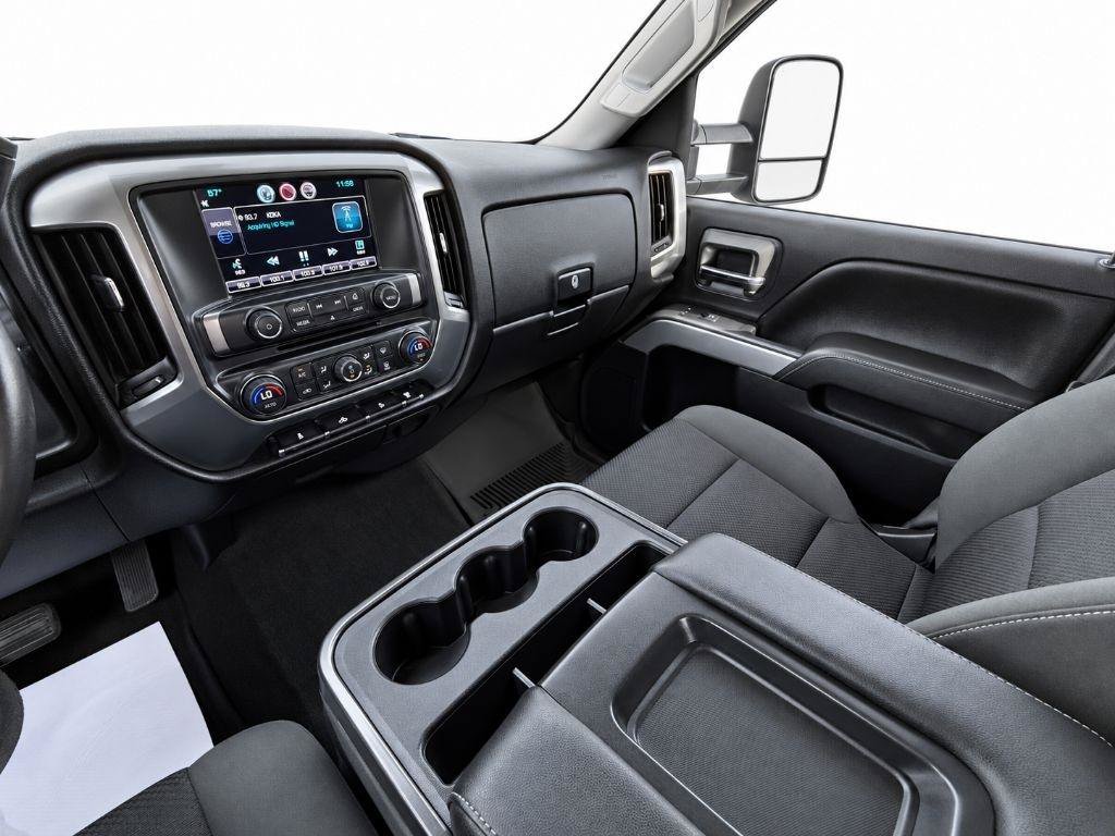Used 2015 Chevrolet Silverado 2500 LT w/ LT Convenience Package AWD/4WD image 21