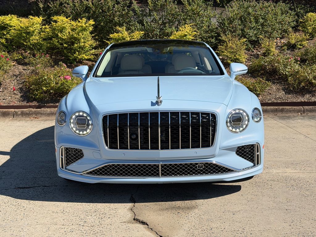New 2026 Bentley Flying Spur Plug-In Hybrid image 14