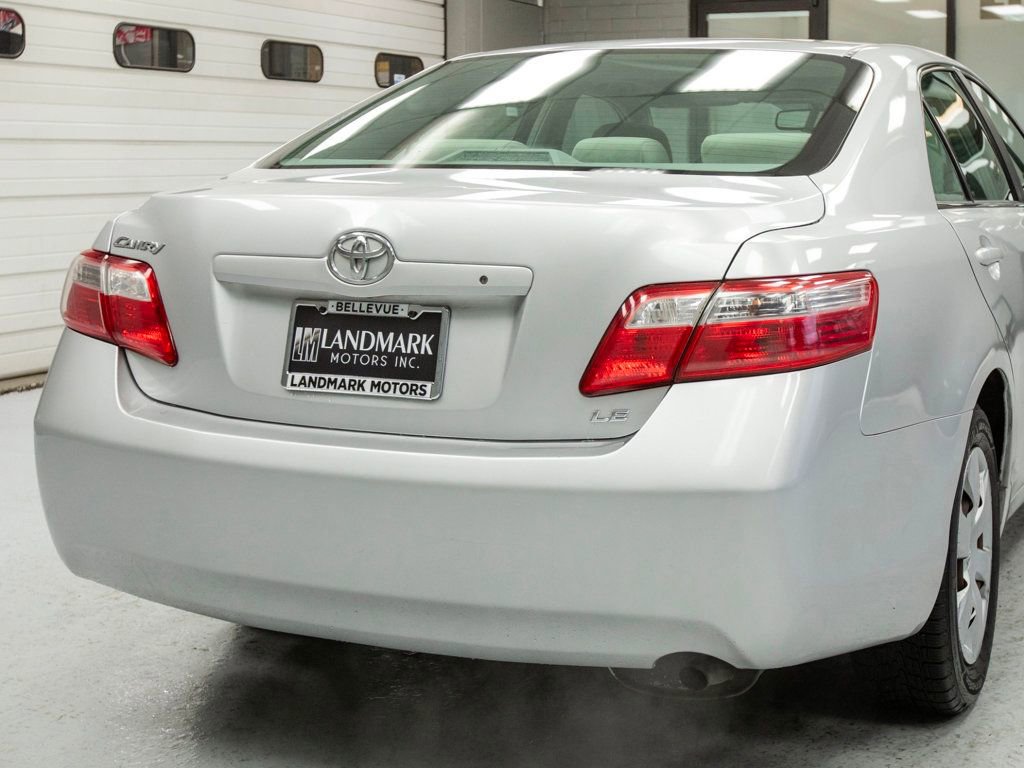 Used 2008 Toyota Camry LE image 28