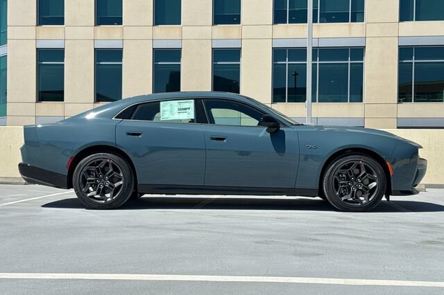 New 2026 Dodge Charger R/T w/ Driver Convenience Group AWD/4WD image 3