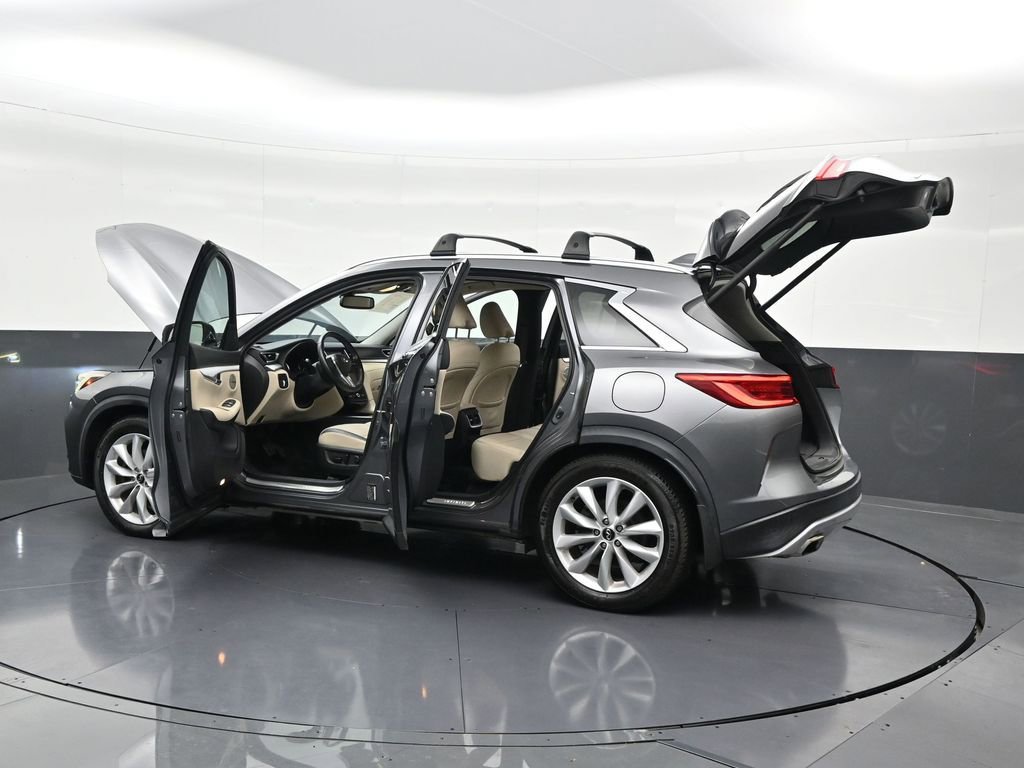 Used 2019 INFINITI QX50 Essential w/ Premium Audio Package image 33