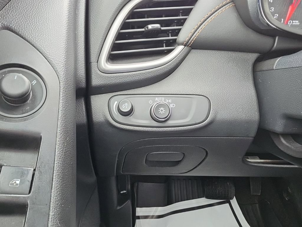 Used 2021 Chevrolet Trax LS w/ Tint and Cruise Package FWD image 10