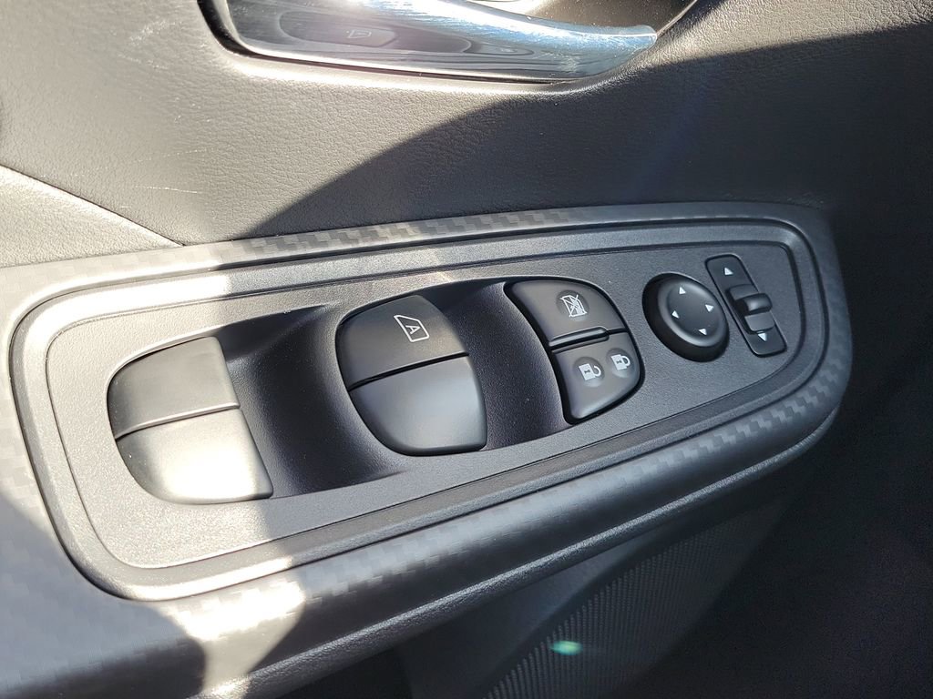 Used 2025 Nissan Versa SV w/ Trunk Package FWD image 17