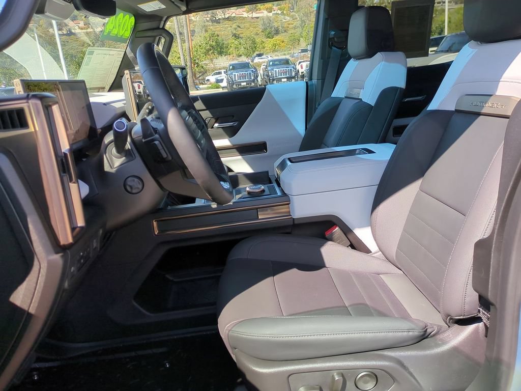 Used 2024 GMC Hummer EV 3X w/ Omega Edition AWD/4WD image 22