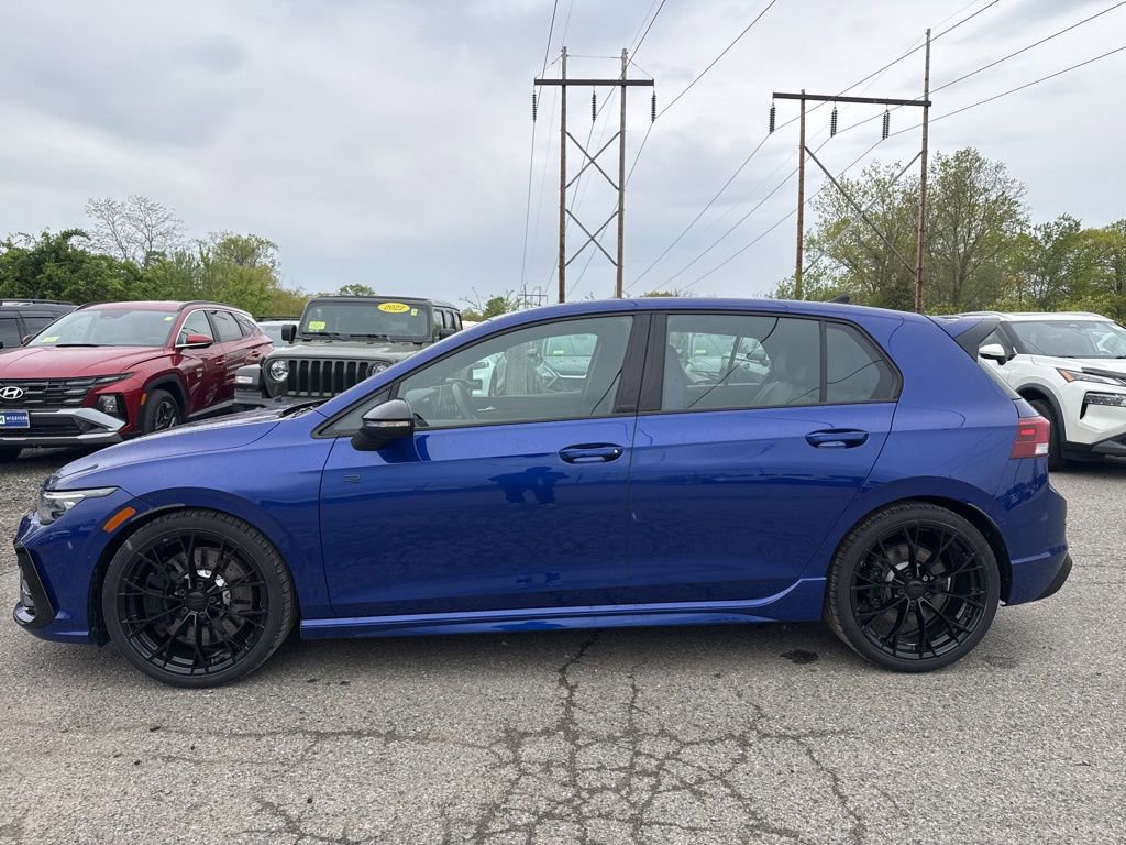 Used 2025 Volkswagen Golf R AWD/4WD image 5