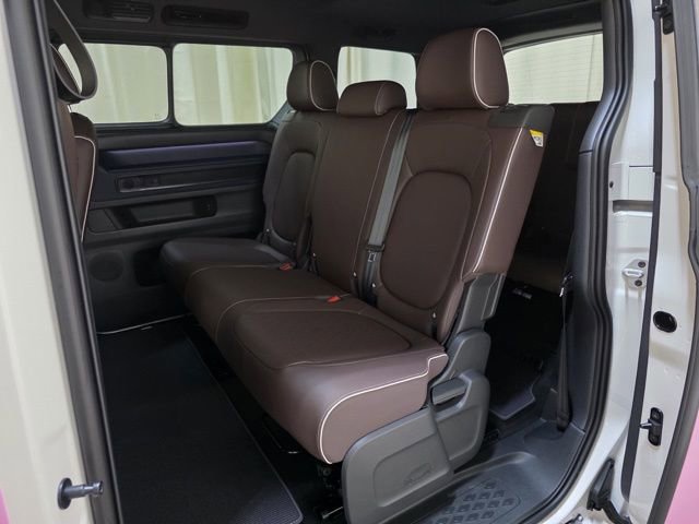 New 2025 Volkswagen ID. Buzz Pro S image 25