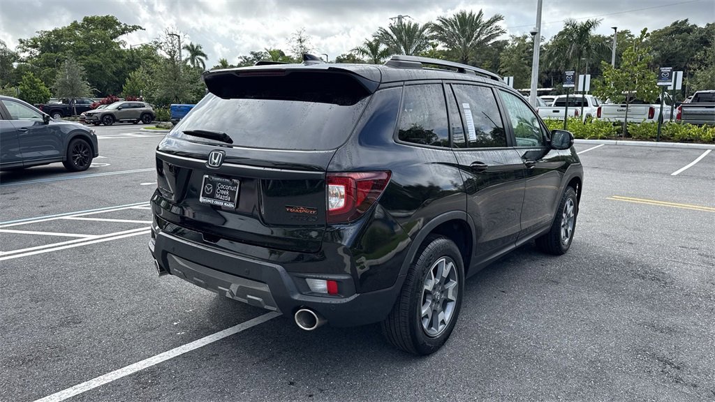 Used 2023 Honda Passport TrailSport image 4
