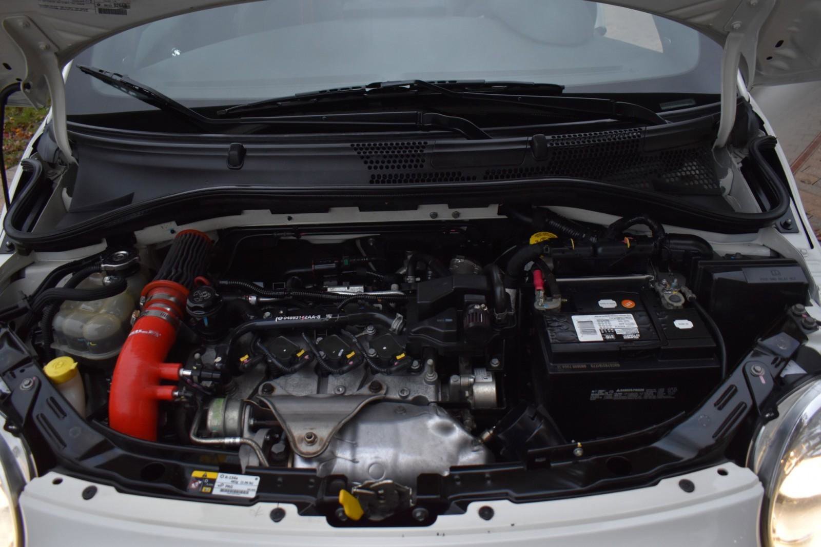 Used 2013 FIAT 500 Abarth w/ Beats Audio Pkg image 38