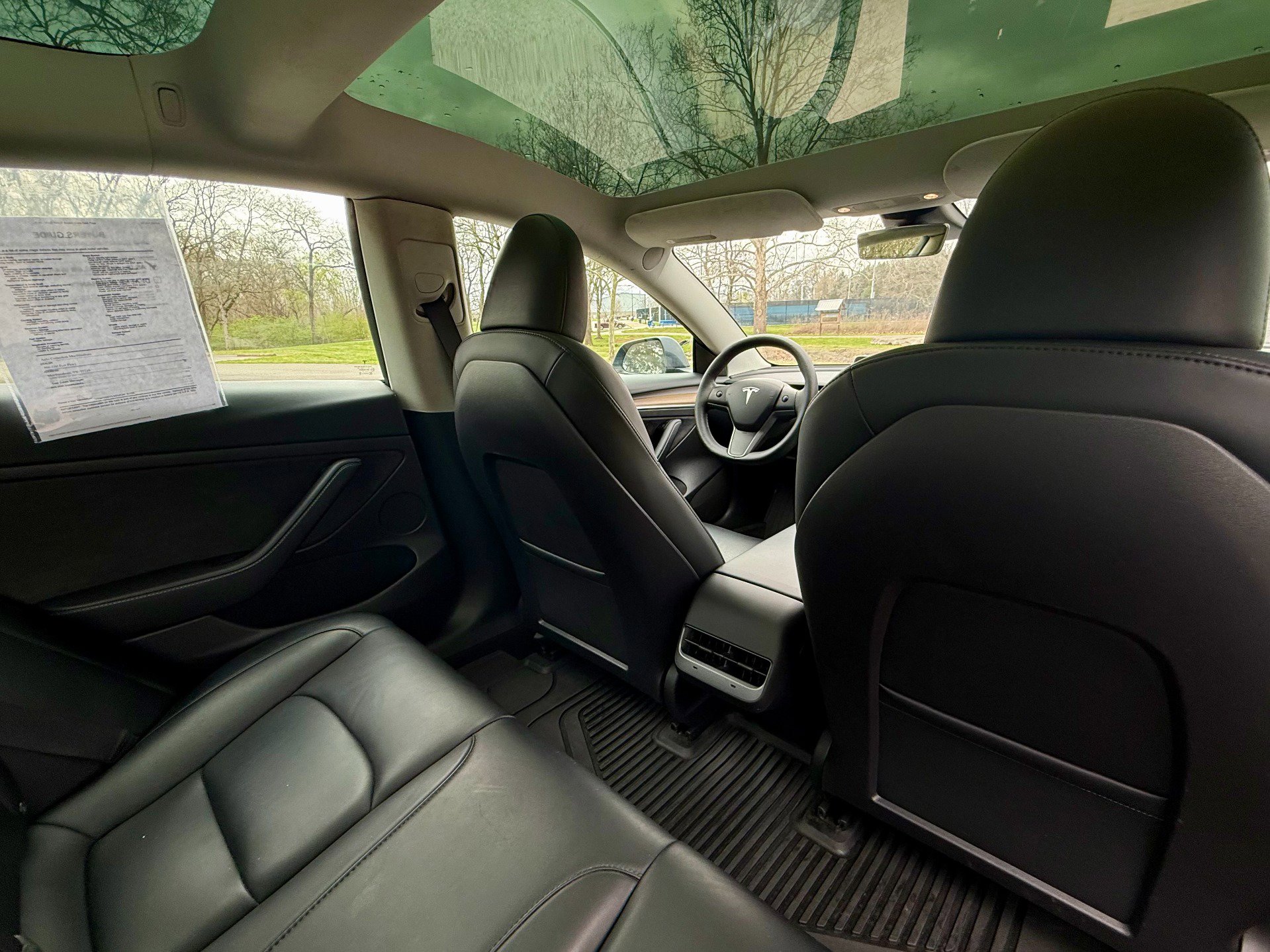 Used 2023 Tesla Model 3 Standard Range image 21