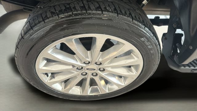 Used 2018 Ford F150 Limited AWD/4WD image 22