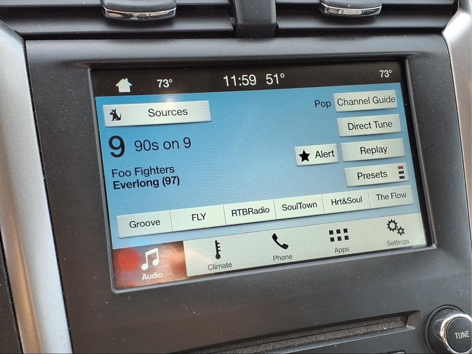 Used 2018 Ford Fusion SE w/ Fusion SE Technology Package image 5