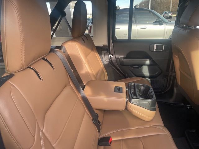 Used 2020 Jeep Wrangler Unlimited Sahara image 26
