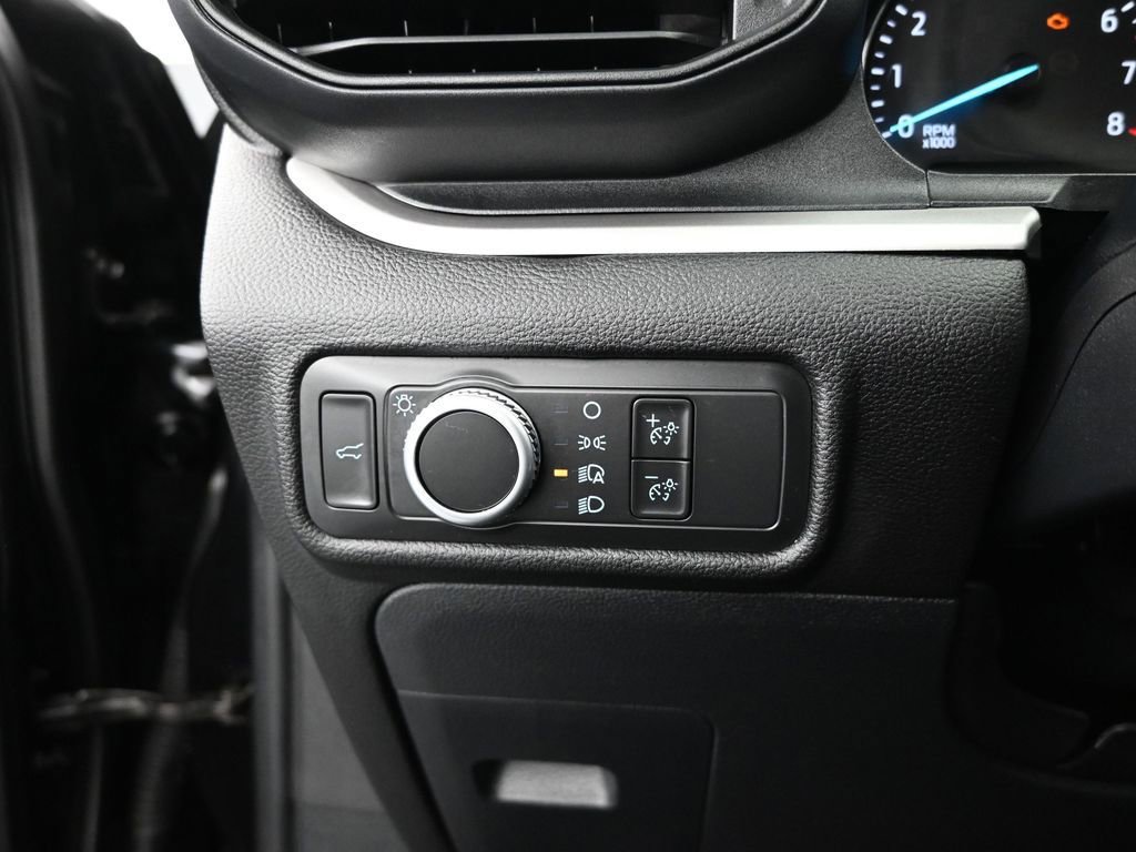 Used 2022 Ford Explorer XLT image 13