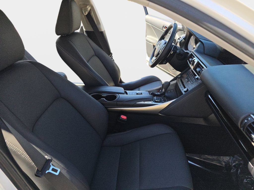 Used 2020 Lexus IS 300 w/ Navigation Package RWD image 12