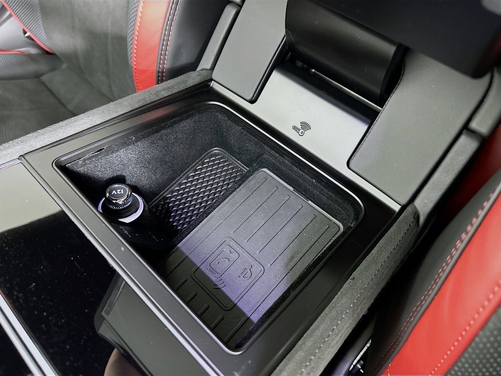 Used 2025 Bentley Continental GT Speed AWD/4WD image 31