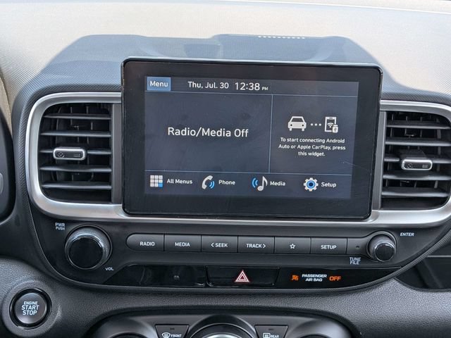 Used 2025 Hyundai Venue SEL FWD image 20