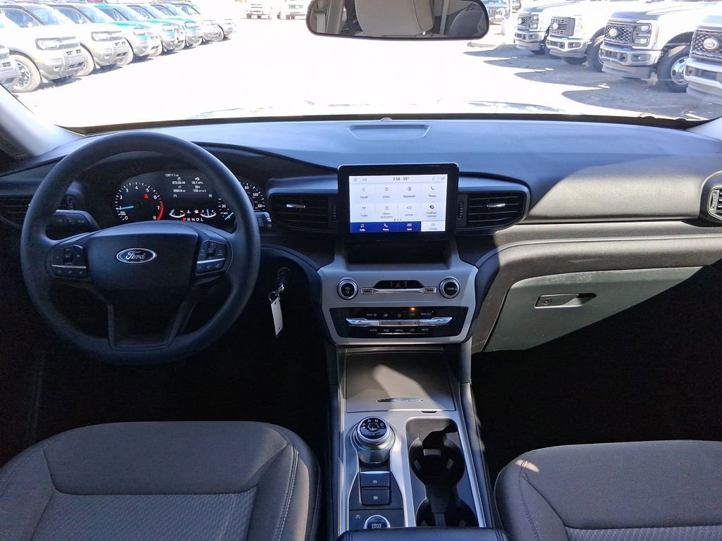 Used 2024 Ford Explorer 4WD image 12