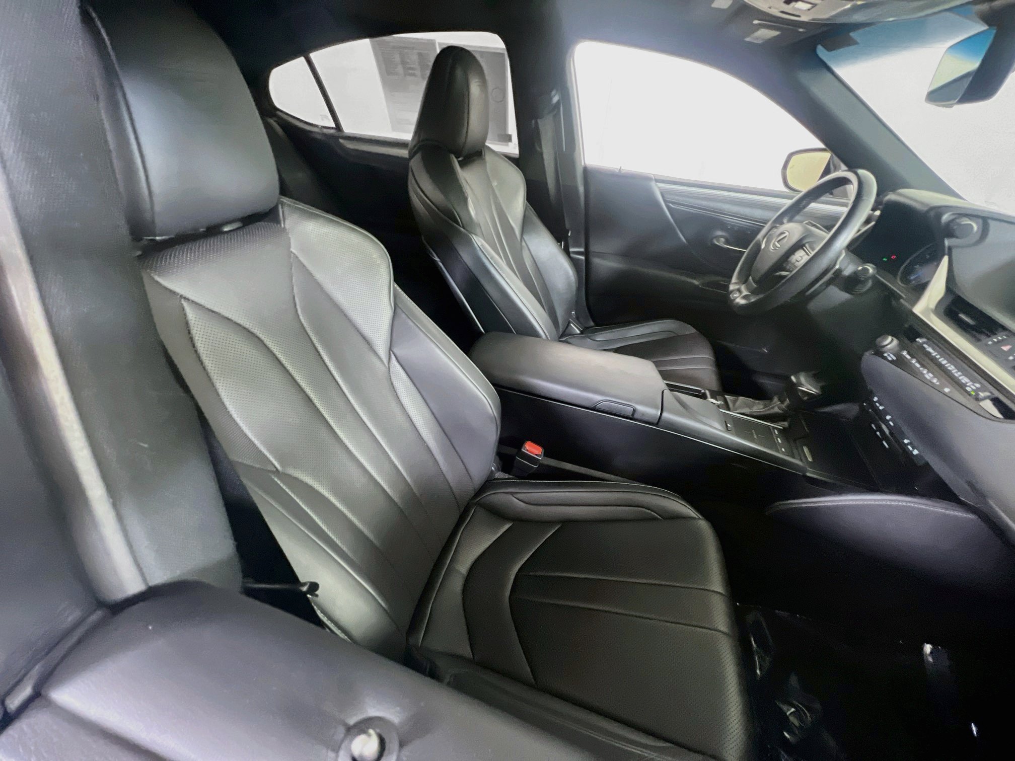 Used 2021 Lexus ES 350 F Sport w/ Accessory Package 2 FWD image 27