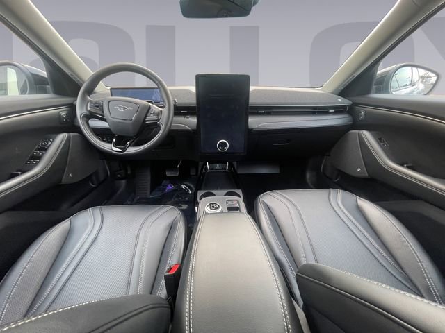Used 2022 Ford Mustang Mach-E Premium image 12