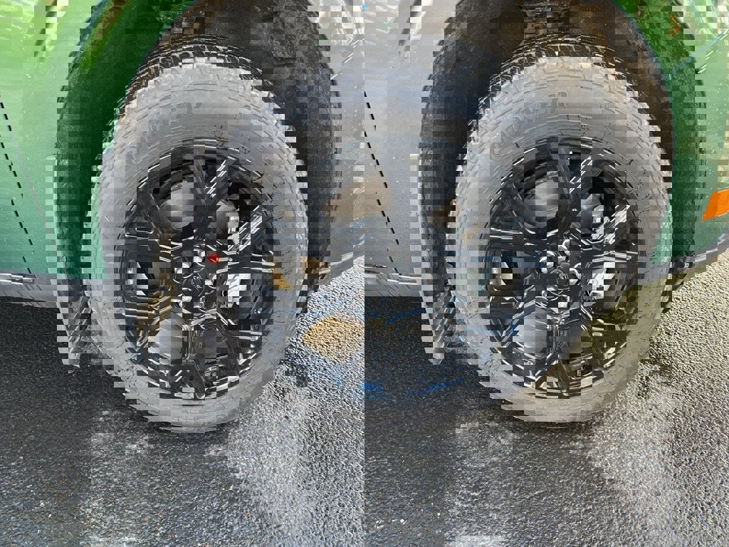 New 2025 Ford Maverick Lariat w/ Black Appearance Package image 10