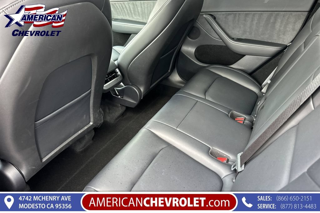 Used 2025 Tesla Model Y Long Range RWD image 15