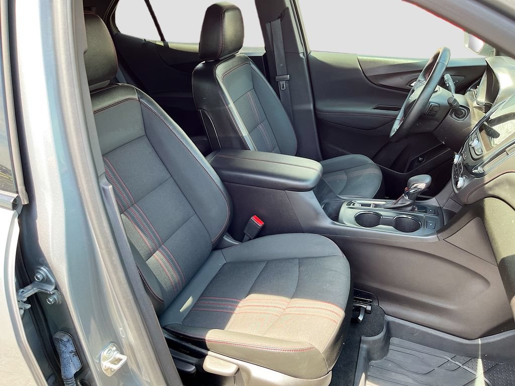 Used 2024 Chevrolet Equinox RS AWD/4WD image 28
