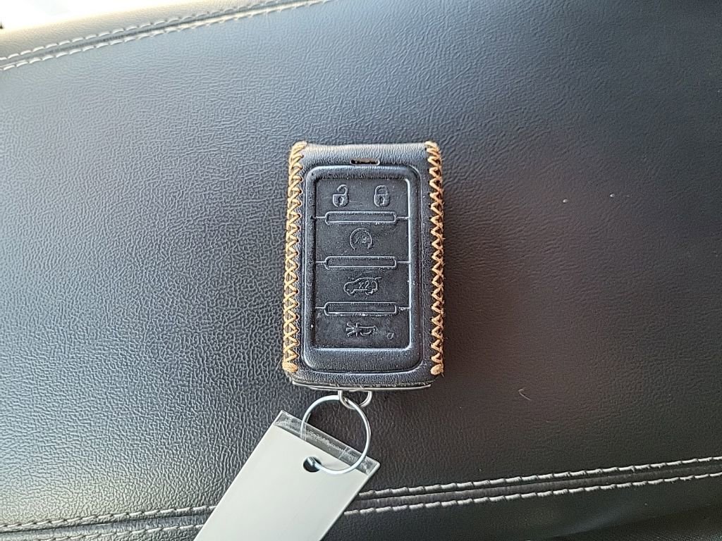 Used 2025 Jeep Grand Cherokee Altitude AWD/4WD image 25