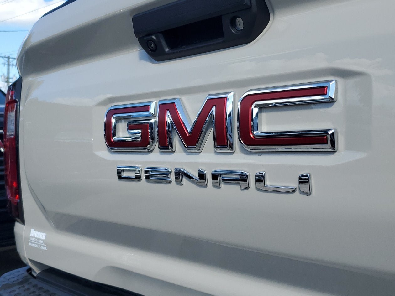 New 2026 GMC Canyon Denali AWD/4WD image 7