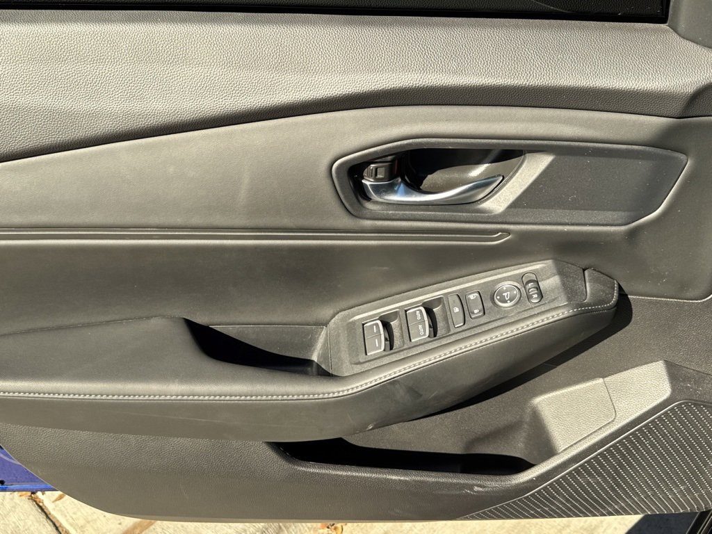 Used 2025 Honda Accord Sport image 19