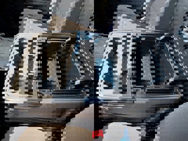 Used 2018 Chevrolet Silverado 1500 LT w/ All Star Edition image 39