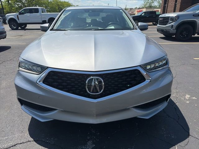 Used 2018 Acura TLX V6 w/ Technology Package FWD image 2